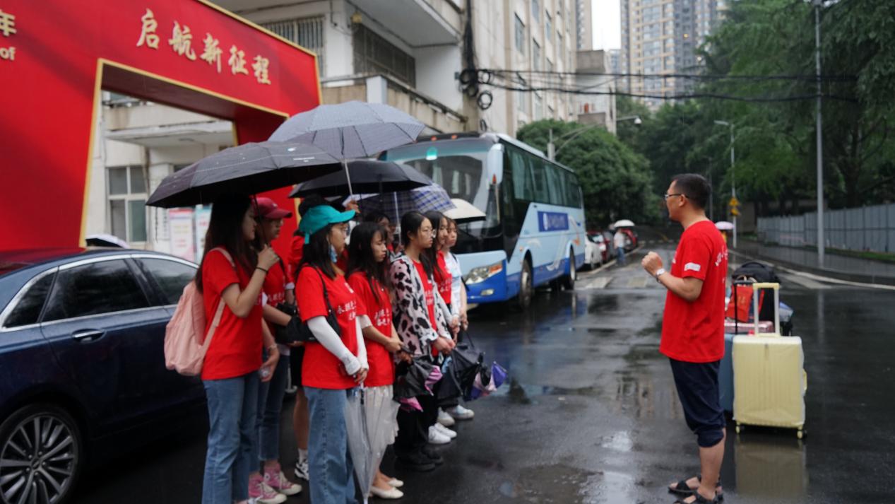 图片2.jpg 图片2.jpg
