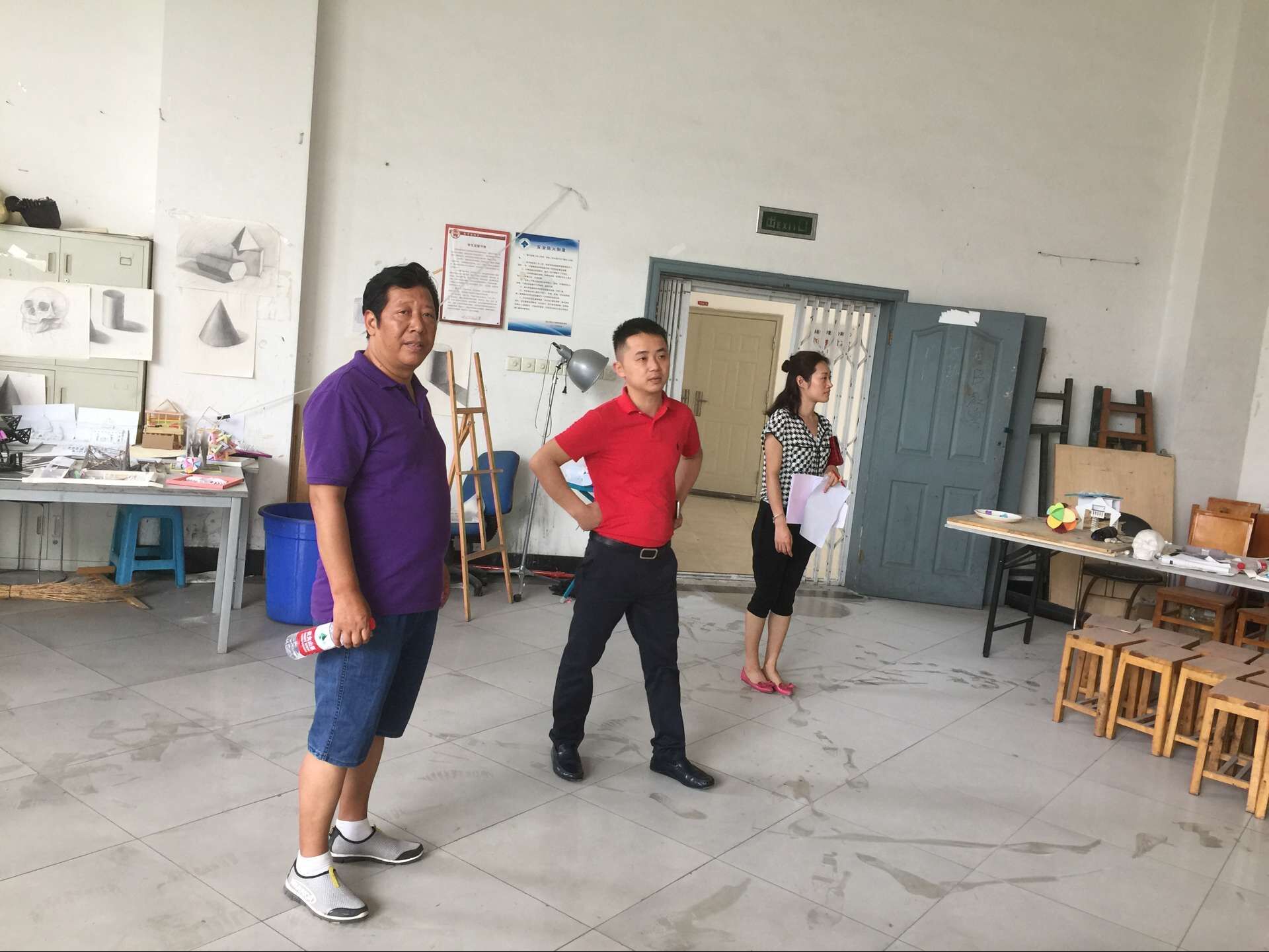 安全检查1.jpg 安全检查1.jpg